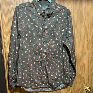 Paisley and Gray fall button down slim fit shirt!